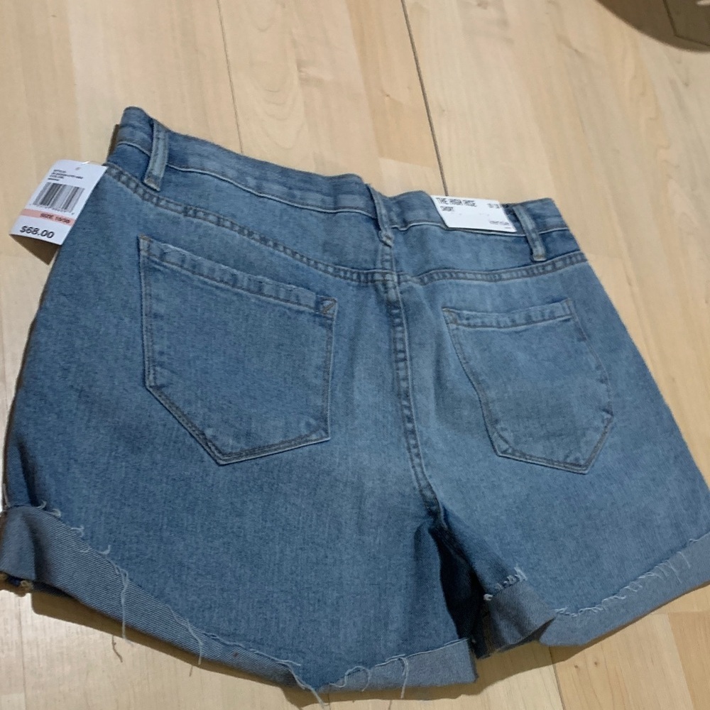 Kensie Women's Blue Jean Shorts - Picture 4 of 12